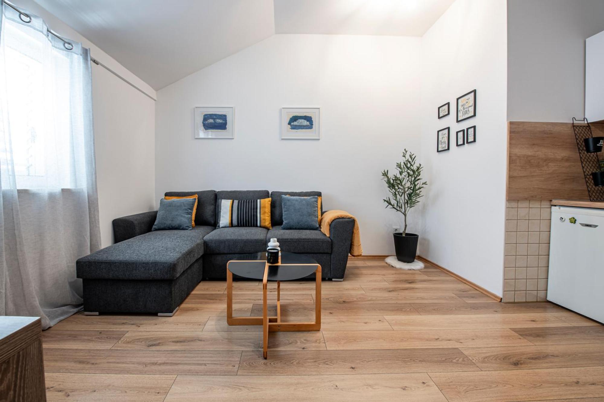 Apartments Estrella دوبروفينك المظهر الخارجي الصورة